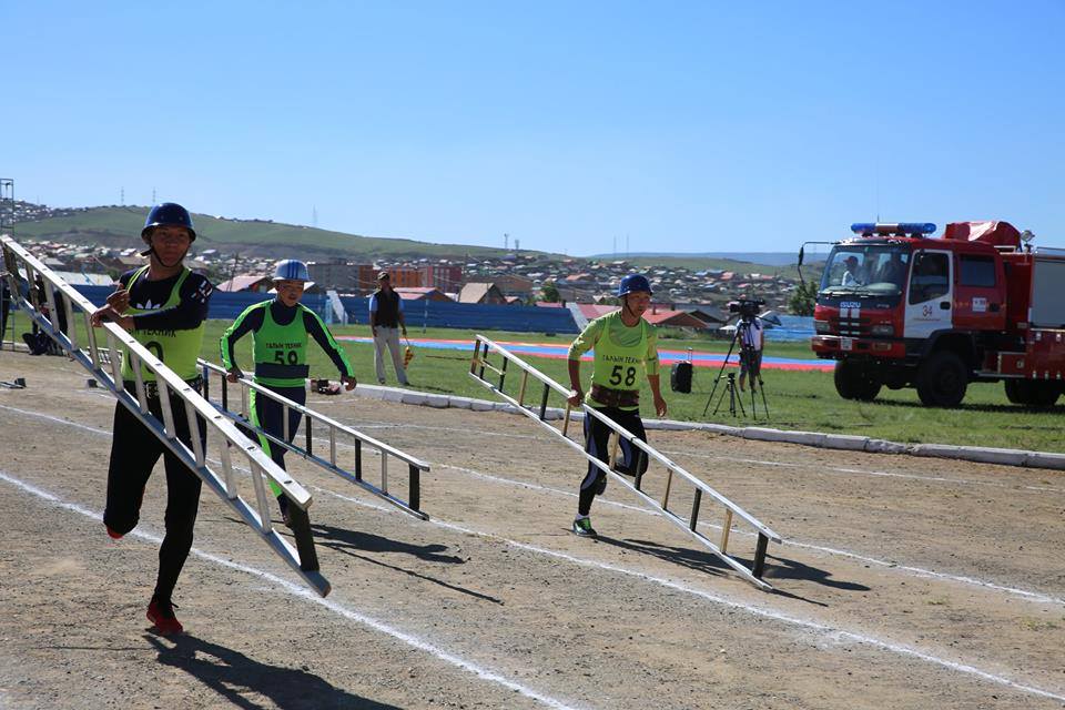 Улаанбаатар бүсийн 2017 оны аварга шалгаруулах тэмцээн эхэллээ